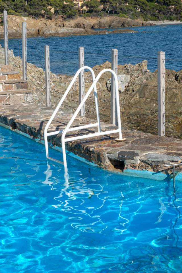 Piscine du Provençal Hotel Giens Var 